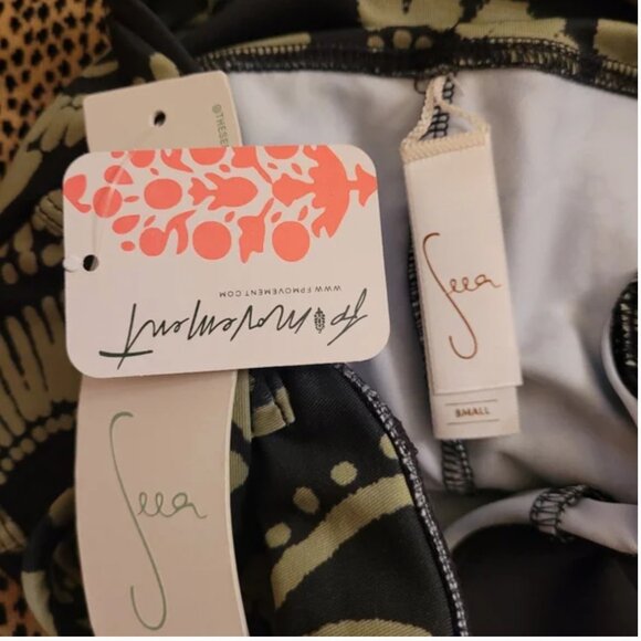 Free People Seea Selezza Bolinas Surf One-piece SwimSuit build-in shorts size S - Picture 5 of 6